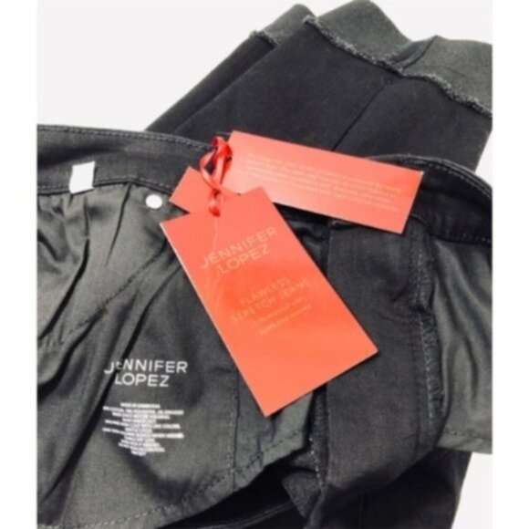 Jennifer Lopez Womens Black High Rise Stretchy Capri Jeans Plus Sz 26W New - Picture 4 of 8